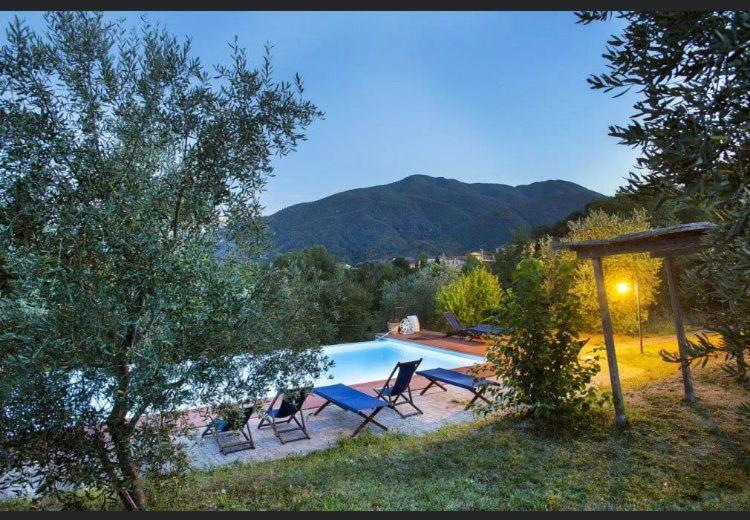 Agriturismo Ca Di Rossi Villa Mulazzo ภายนอก รูปภาพ